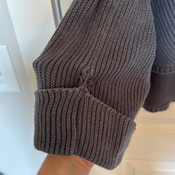 Free People Ribbed V-neck Gray Sweater - Picture 7 of 12